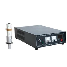 Permohonan Transduser Ultrasonik